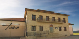 Bodegas Tobía cumple 25 años
