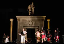 Escenificación de la Pasión del Grupo Paso Viviente, en Calahorra.